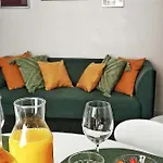 Zahida Lounge