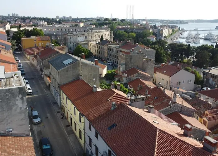 Zahida Lounge Apartman Póla