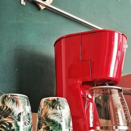 アパート Zahida Lounge プーラ