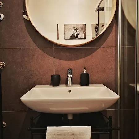 アパート Zahida Lounge プーラ